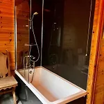 'little Grebe' - Secluded Rustic - Fishermans Delight. Chalet