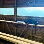 Chalet 'little Grebe' - Secluded Rustic - Fishermans Delight.