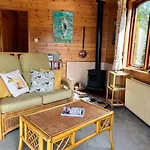 Chalet 'little Grebe' - Secluded Rustic - Fishermans Delight.