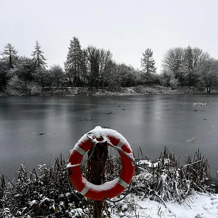 'little Grebe' - Secluded Rustic - Fishermans Delight. Chalet *